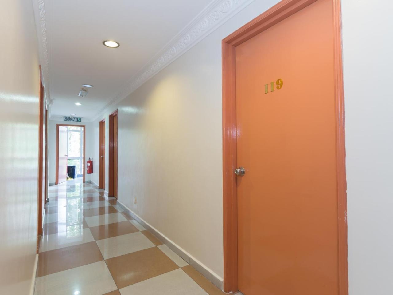 Oyo 424 Kk Inn Hotel Ampang  Exterior foto